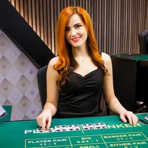 Dealer Juliana